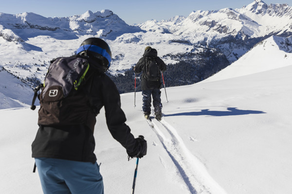 Off-Piste Skiing in Flaine with Action Outdoors / UCPA